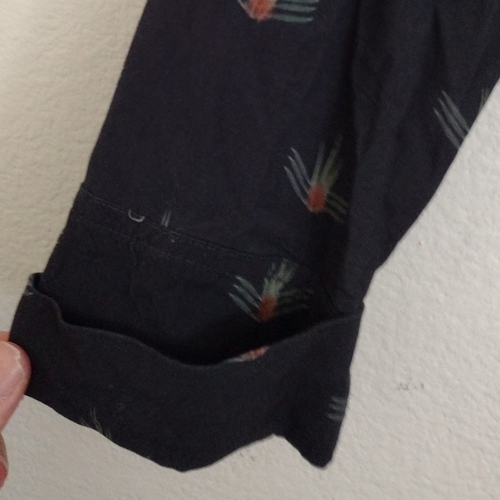 Marine Layer Black Button Down Art Deco Geometric Print Size XS - Picture 8 of 14